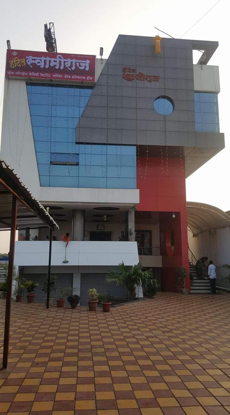 Hotel Swamiraj Indapur  Exterior photo